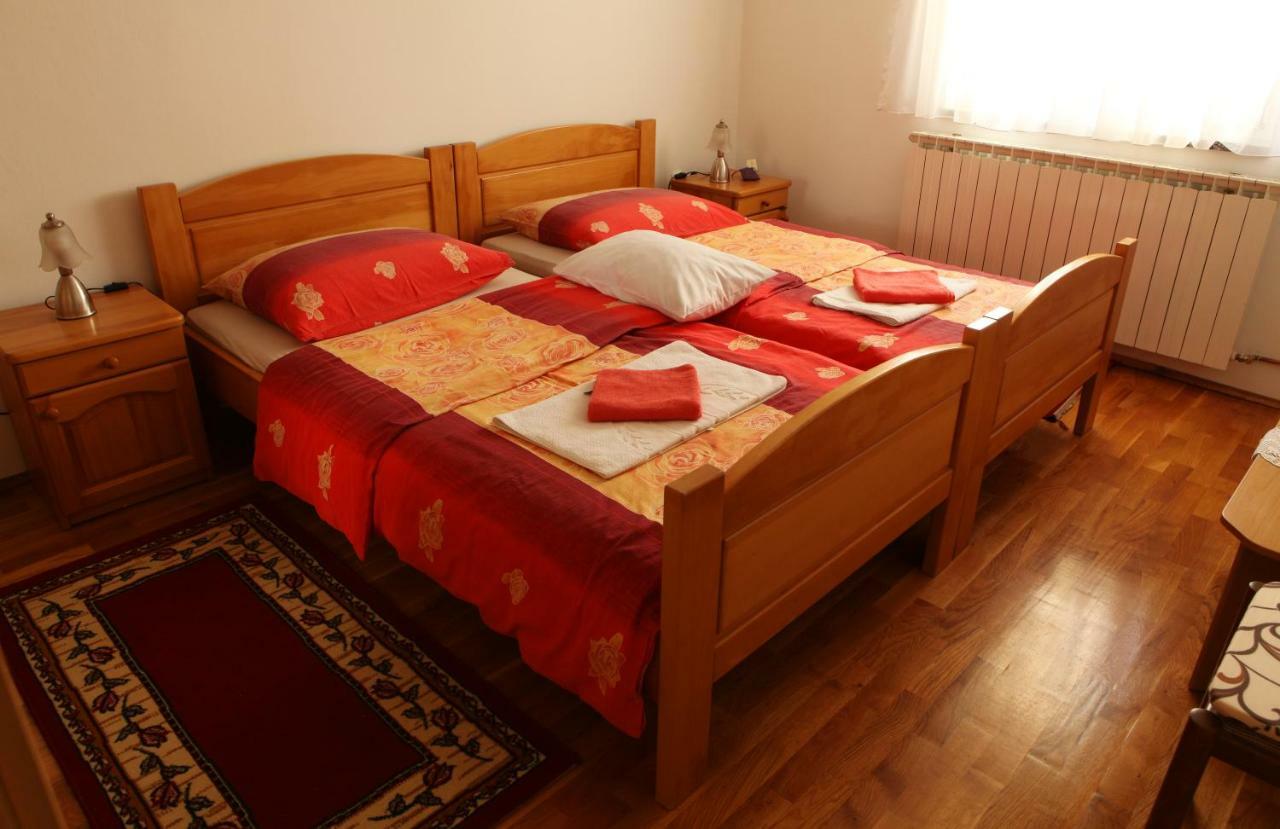 Apartman Matej Otočac Exterior foto