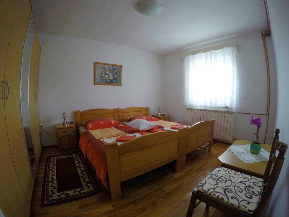 Apartman Matej Otočac Exterior foto