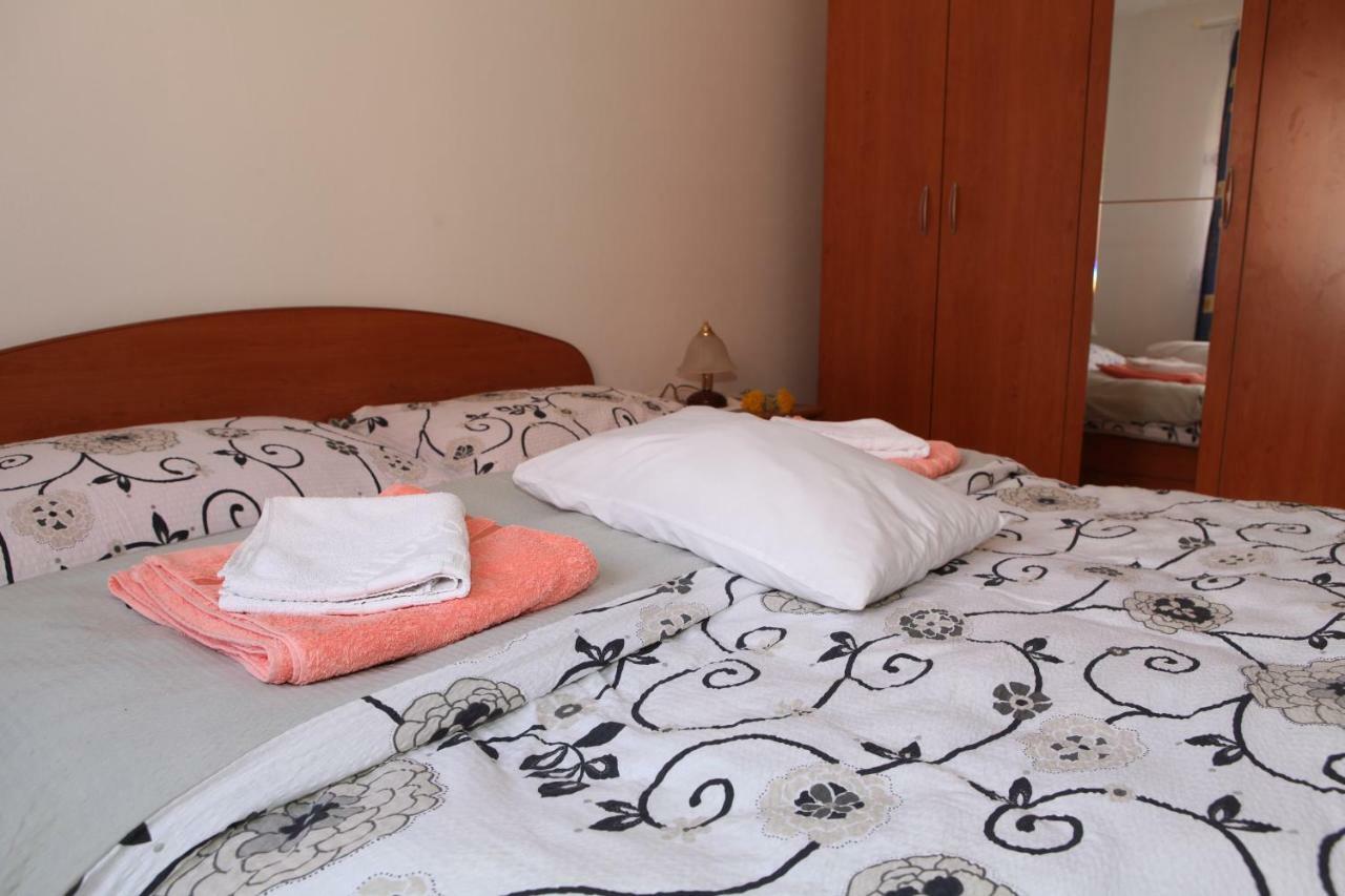 Apartman Matej Otočac Exterior foto